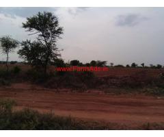 7.10 Acres Farm land for sale at Hunusennahalli near Gowribidnur