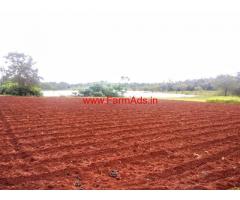 1 Acre 10 Guntas Lake Side Farm Land for sal at Jayapura, Mysore