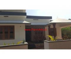 Farm house with 12 cents land for sale at Mananthavady