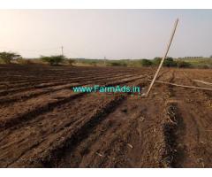 57 acres single agriculture farm land for sale in between Sira and hiriyur.