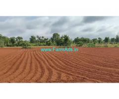 3 acre 20 gunta agriculture land for sale at kanakapura-malavalli highway