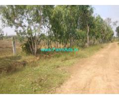 6 acer farm land avialable for sale. in Kolar to Mulbagal highway.