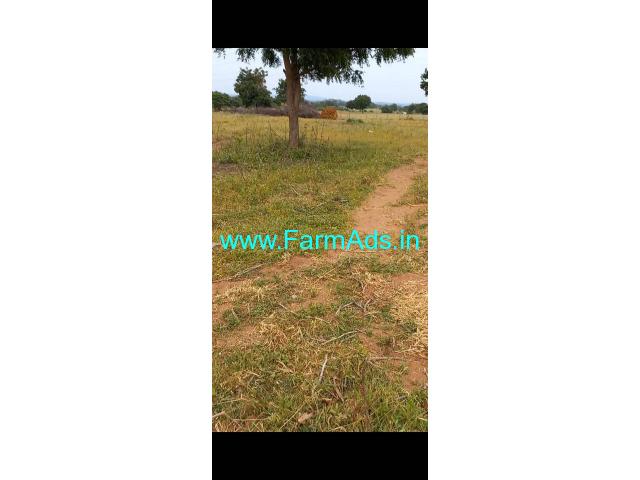 1.30 Guntas Farm land for sale near Komuravelli kaman
