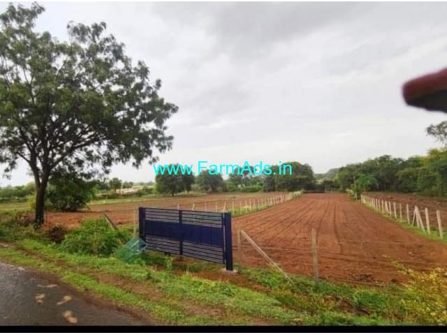 20 guntas road facing farm plot available for sale near Sadashivpet
